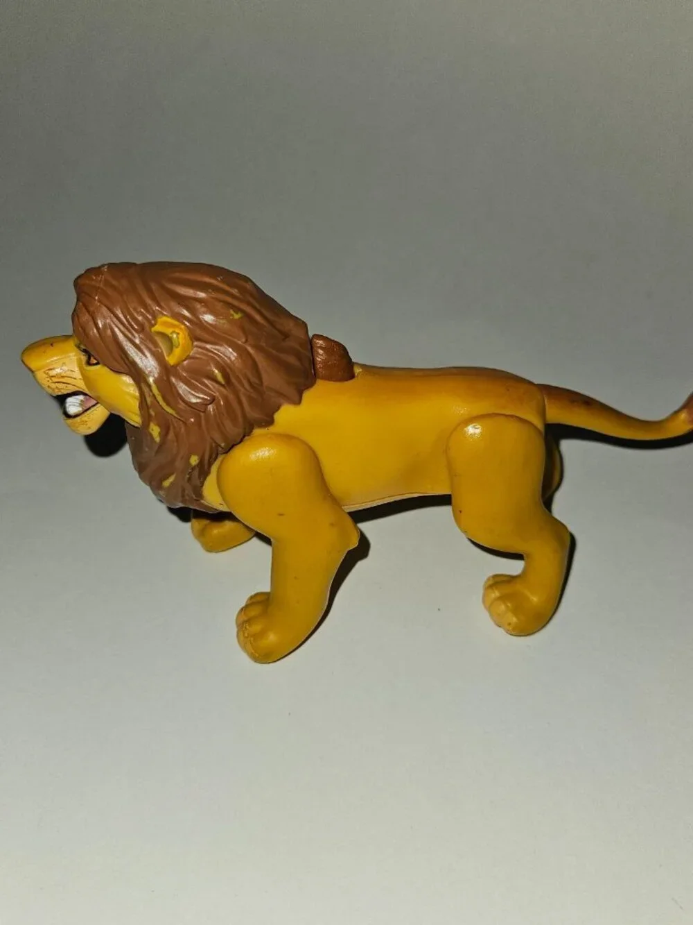 3 Disney Jointed Plastic Toy Figures Lot Lion King Guard Adult Simba Pumbaa Kion